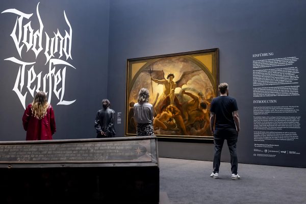 Kunstpalast Düsseldorf Tod und Teufel Ausstellungsansicht ArtJunk
